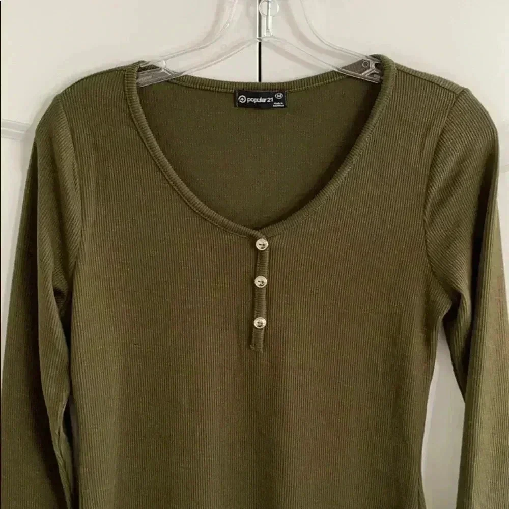 Popular 21 Ribbed Bodycon Romper NWOT​​